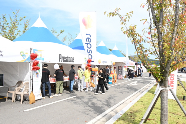 크기변환_엔진처럼 뜨겁게  「2025 코리아 튜닝카 페스티벌」 성료-미래혁신전략과(사진10).jpg