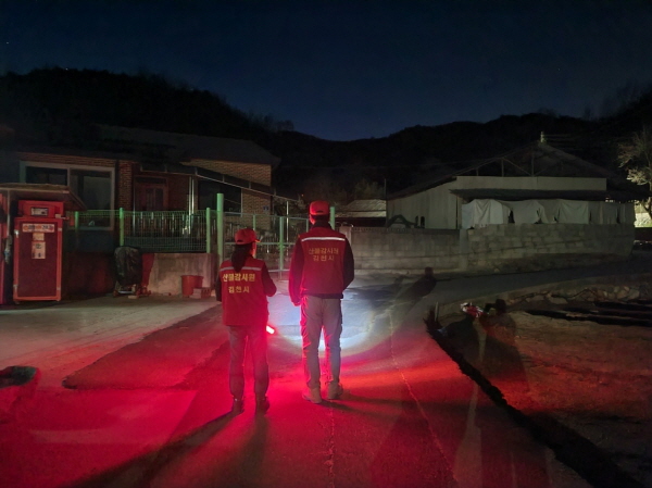 크기변환_대덕면, 청명·한식 산불 ‘사각지대 없다’… 야간 총력 단속-대덕면(사진1).jpg